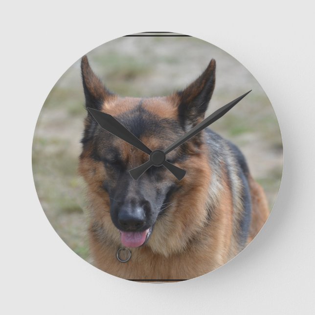 Amazing German Shepherd Round Clock (Front)