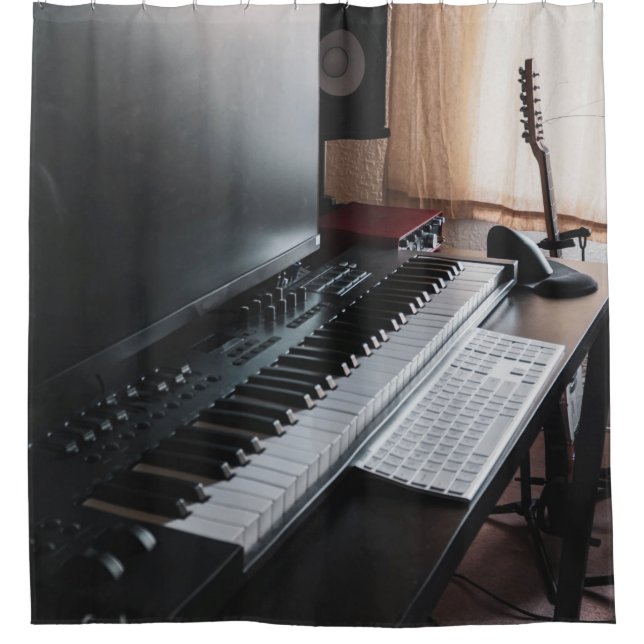 Amazing Piano (Front)