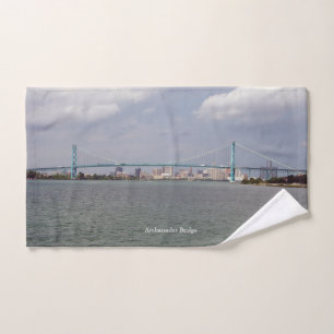 Ambassador Bridge towel set