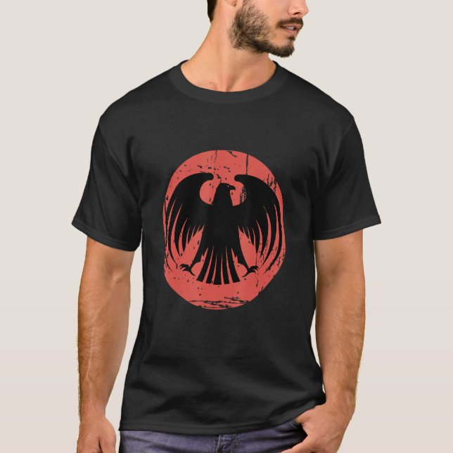 American Eagle On Red Distressed Circle T-Shirt (Front)