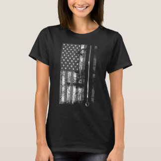 American Flag Billiard Stick Table Game USA T-Shirt