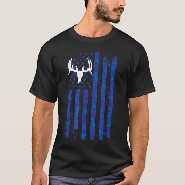 American Flag Deer Buck Camouflage Hunting Hunter  T-Shirt (Front)