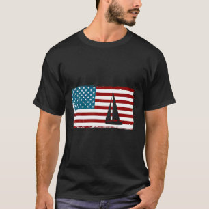 American Flag Sailing Cute Boating Gift  T-Shirt