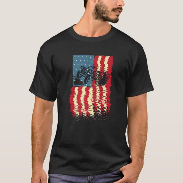 American Fourth Of July Off Roading 5x5 Mudding   T-Shirt (Front)