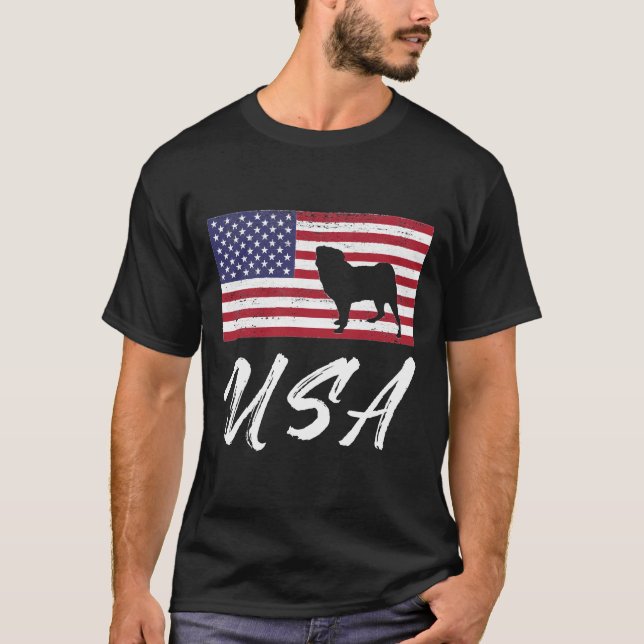 American Pug USA Flag TShirt for Pug Lovers Essent (Front)