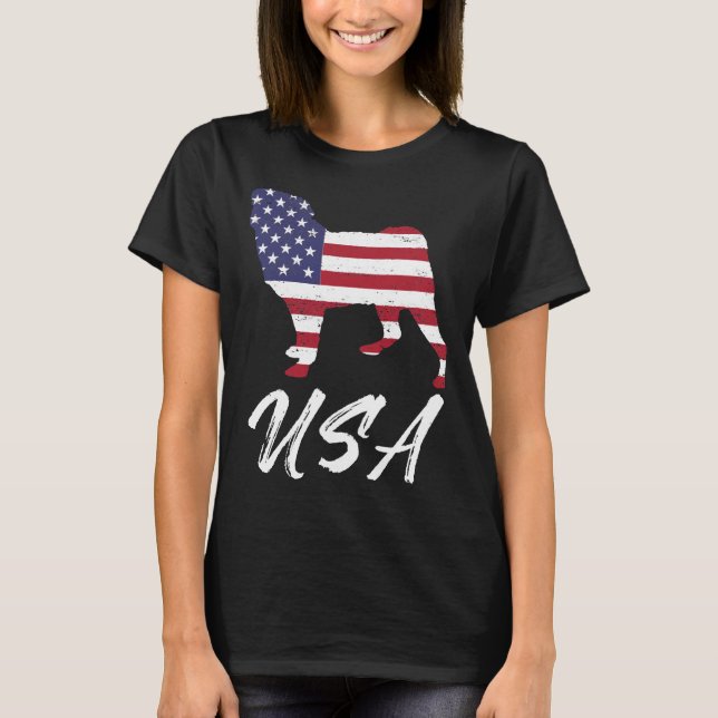 American Pug USA Flag TShirt for Pug Lovers Essent (Front)