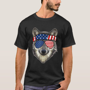 American Sunglasses Wolf 4th of July Awesome USA G T-Shirt