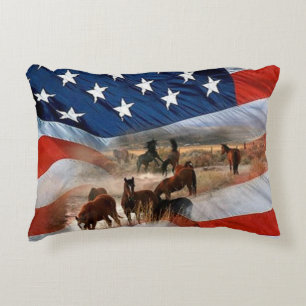 American Wild Accent Pillow