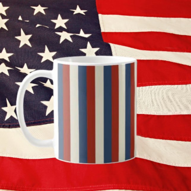 Americana Stripes - Mug Patriotique Classique (Créateur téléchargé)