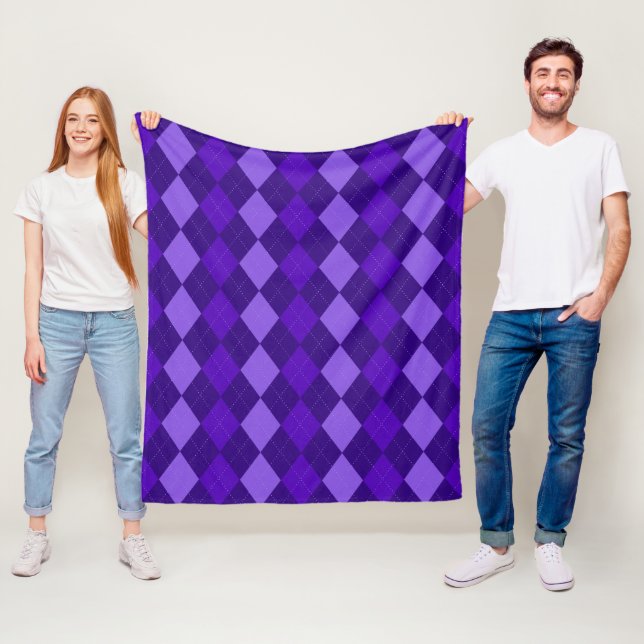 Amethyst Purple Argyle Fleece Blanket (In Situ)
