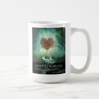 Amour Mensonge Sous 15 oz De Mug À Droite