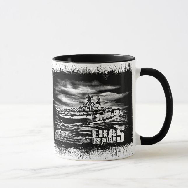 Amphibious assault ship Peleliu Mug (Right)