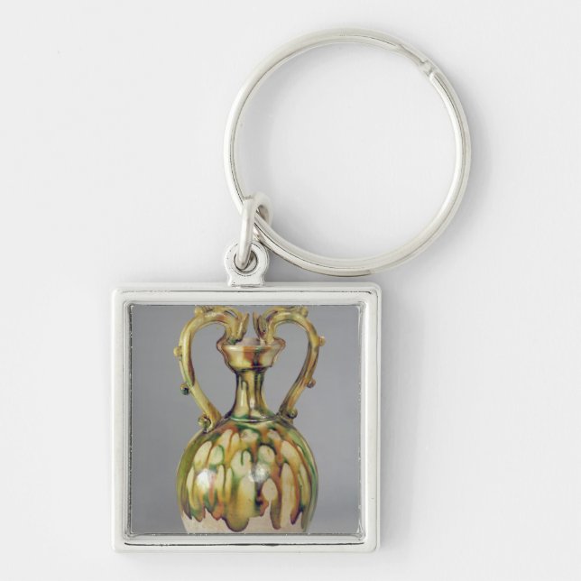 Amphora with handles in the form of dragon keychain (Front)
