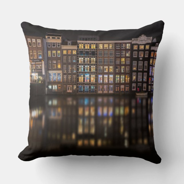 Amsterdam houses with colourful lights in the throw pillow (Front)