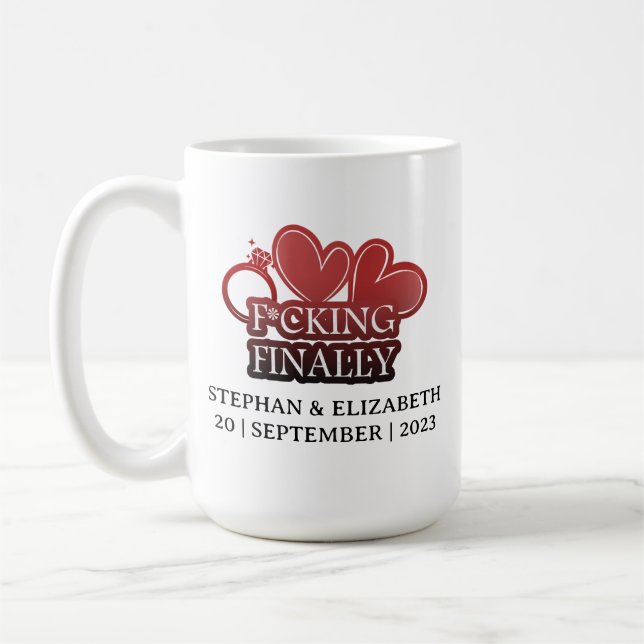 Amusant Fiançailles Cadeau Coeur & Bague Café Mug (Gauche)