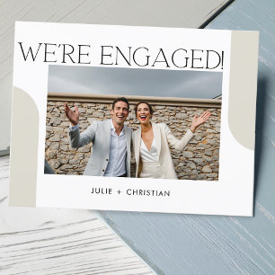 Amusement moderne Nous sommes fiancés ! Invitation
