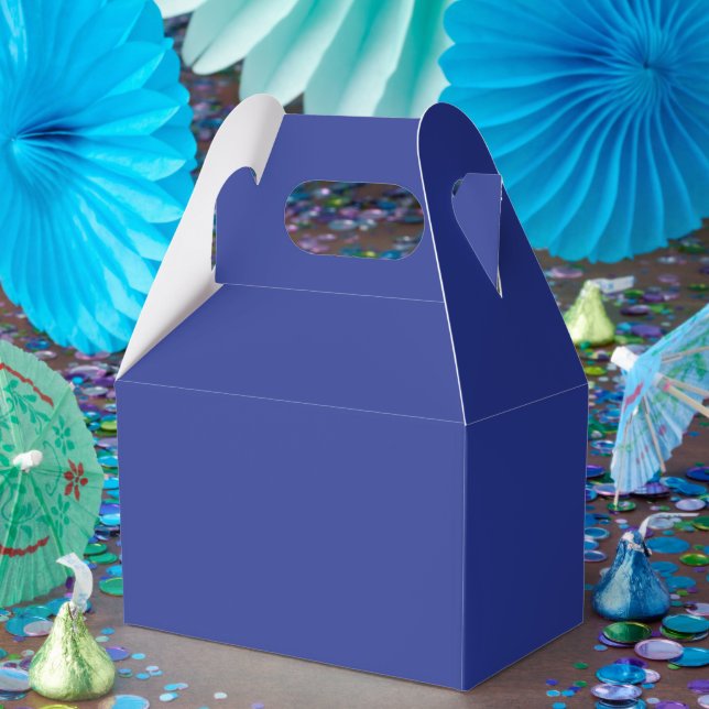 an airplane flying in the sky favor box (Party)