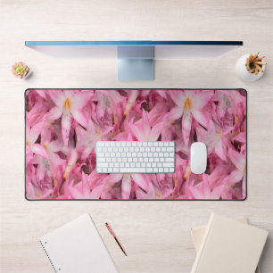 Anaryllis Galore....... Desk Mat
