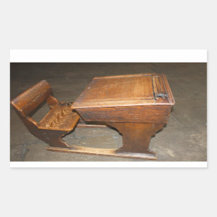 Ancien bureau scolaire en bois et chaise Stickers