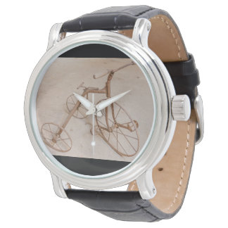 ANCIEN TRICYCLE  1928   MONTRE