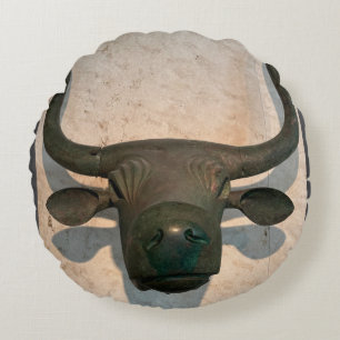 Ancient Bull Round Pillow
