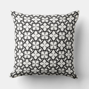 Andalusian Quatrefoil Geometric Throw Pillow 