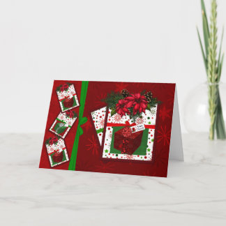 Ange contre la carte de voeux de Père Noël