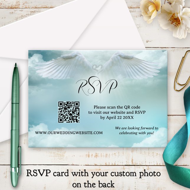 Angel Wings Dream Cloud QR Code Mariage Carte RSVP (RSVP card featuring angel wings on a dreamy cloud - with QR code template and custom photo)