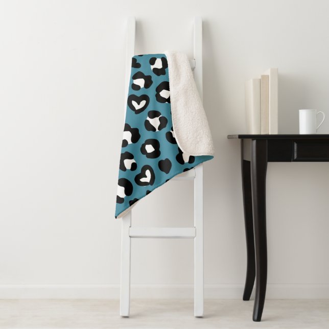 Animal Print, Blue Leopard, Cheetah Spots, Hearts Sherpa Blanket (In Situ)