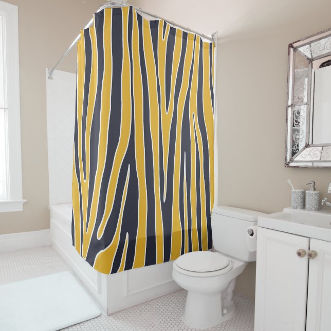 Animal print, modern design, vertical stripes (In Situ)