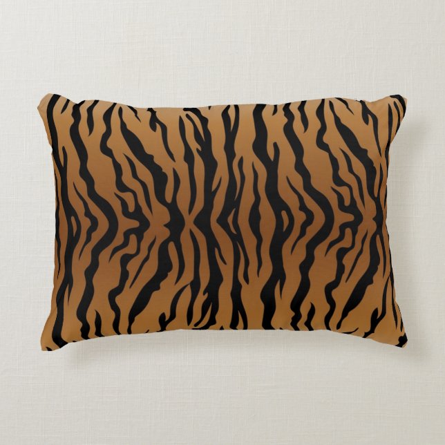 Animal print pattern accent pillow (Front)