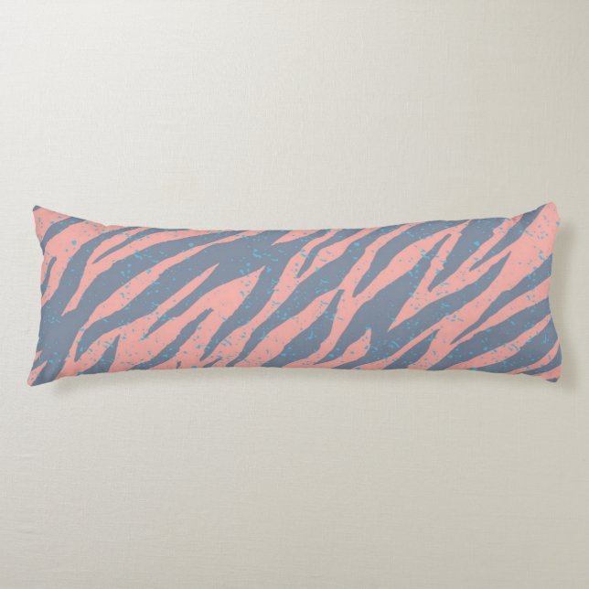 Animal print pattern body pillow (Front)