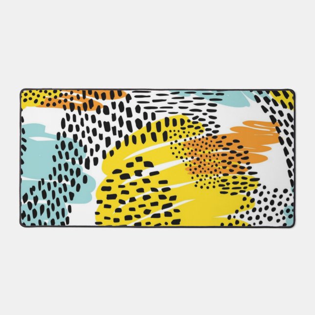 Animal print pattern desk mat (Front)