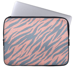 Animal print pattern laptop sleeve