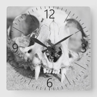 Animal’s skull square wall clock