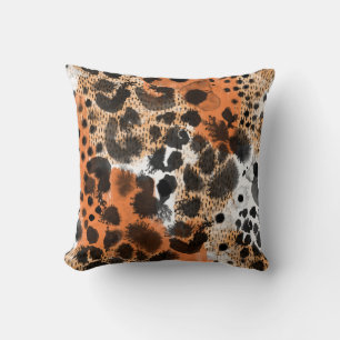 Animal skin: creative leopard pattern. throw pillow
