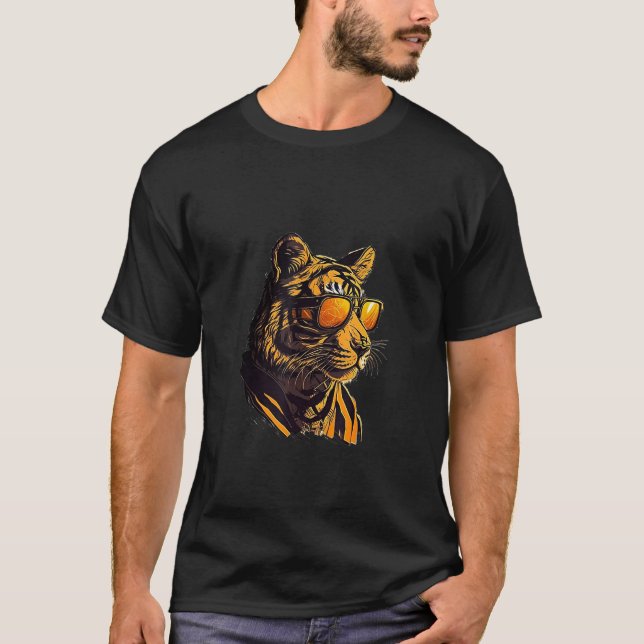 Animals Graphic  Tiger Wearing Sunglasses 4 T-Shirt (Front)