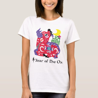 Année du T-shirt et des cadeaux de boeuf