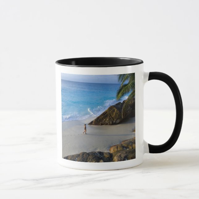 Ansi Victorin Beach, Fregate Island Mug (Right)