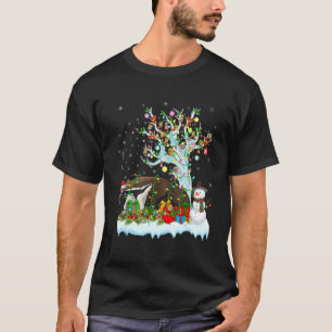 Anteater  Santa's Hat Lighting Anteater Christmas  T-Shirt