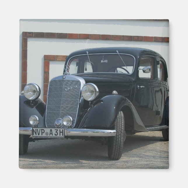 antique mercedes 3 magnet (Front)