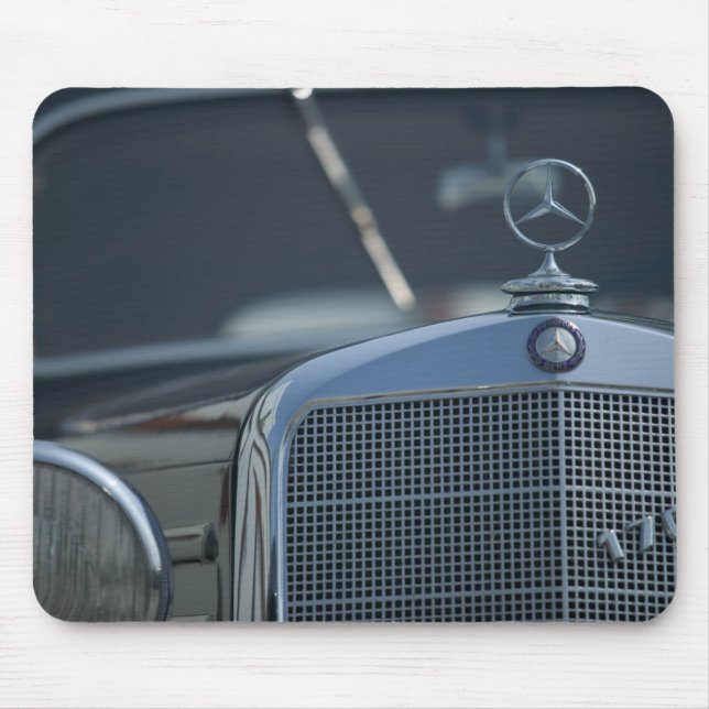 antique mercedes 4 mouse pad (Front)