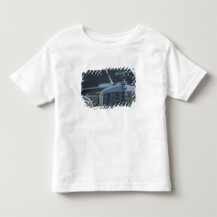antique mercedes 4 toddler t-shirt
