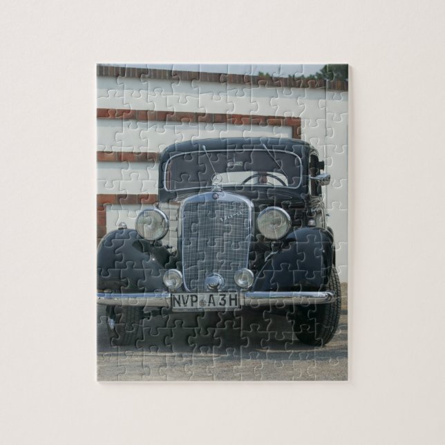 antique mercedes jigsaw puzzle (Vertical)
