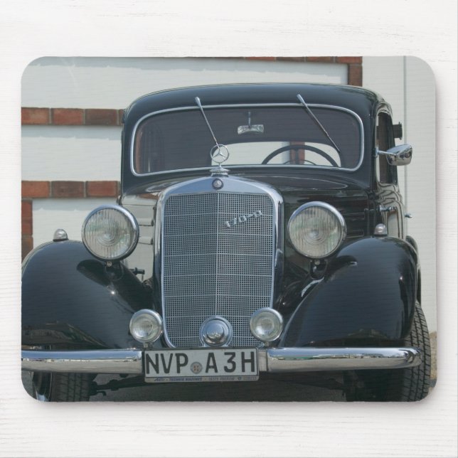 antique mercedes mouse pad (Front)