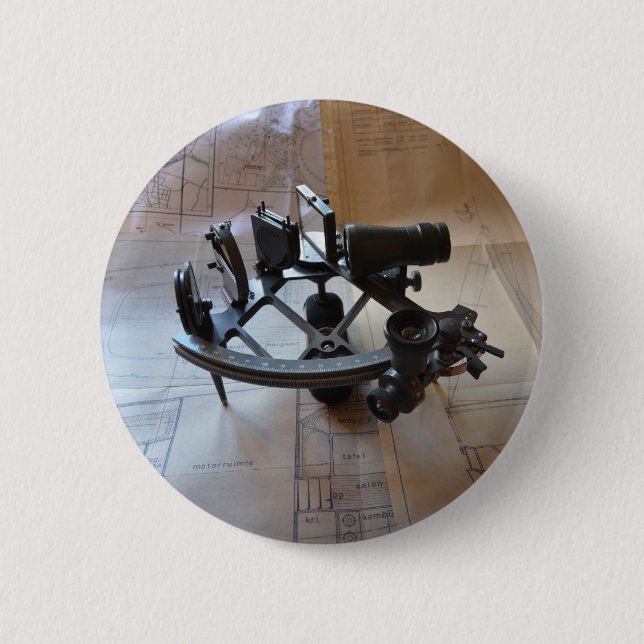 Antique Sextant 2 Inch Round Button (Front)
