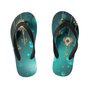 Antique Skeleton Keys on Green Background Kid's Flip Flops