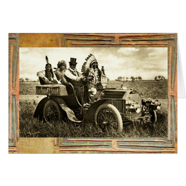 APACHES ET GERONIMO CONDUISANT UNE VOITURE À MOTEU (Devant horizontal)