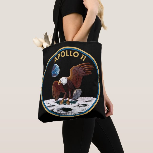 Apollo 11 insignia tote bag (Close Up)