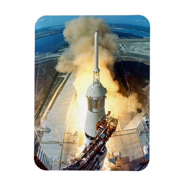 Apollo 11 Moon Landing Launch Kennedy Space Centre Magnet (Vertical)